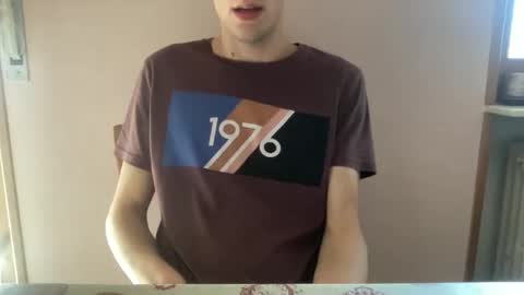 Snapshot of massiverob99 chatting on 9, 5, 2026 massiverob99 online show from 9, 5, 2026