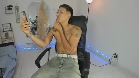 Snapshot of master_control777 chatting on 11, 1, 2026 master_control777 online show from 11, 1, 2026