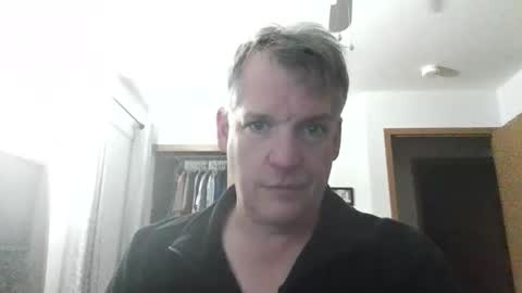 Snapshot of master_thorn chatting on 28, 11, 2025 Master Thorn online show from 28, 11, 2025