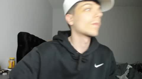 Snapshot of masterjizz1_0 chatting on 18, 12, 2024 masterjizz1_0 online show from 18, 12, 2024