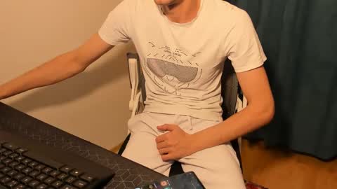 Snapshot of mastermiko chatting on 4, 2, 2025 Silly Rabbit online show from 4, 2, 2025