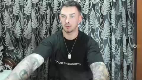 Snapshot of mastermusclejon chatting on 1, 1, 2025 Jon online show from 1, 1, 2025