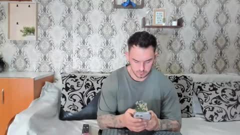 Snapshot of mastermusclejon chatting on 5, 2, 2025 Jon online show from 5, 2, 2025