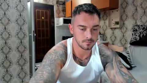 Snapshot of mastermusclejon chatting on 24, 9, 2025 Jon online show from 24, 9, 2025