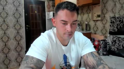 Snapshot of mastermusclejon chatting on 19, 10, 2025 Jon online show from 19, 10, 2025