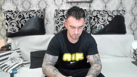 Snapshot of mastermusclejon chatting on 13, 11, 2025 Jon online show from 13, 11, 2025