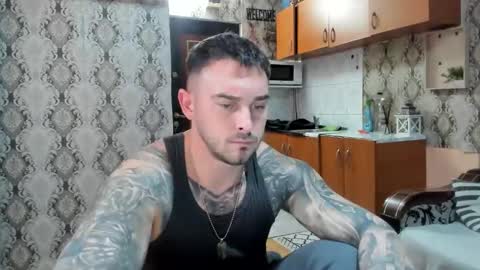 Snapshot of mastermusclejon chatting on 18, 11, 2025 Jon online show from 18, 11, 2025