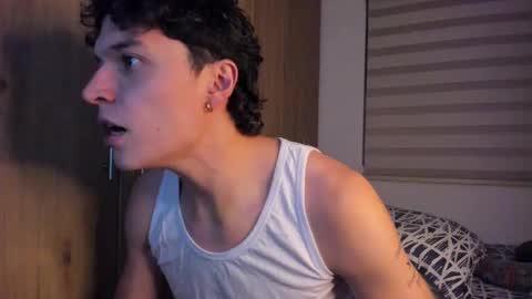Snapshot of mastrangelo_x chatting on 16, 9, 2025 mastrangelo_x online show from 16, 9, 2025