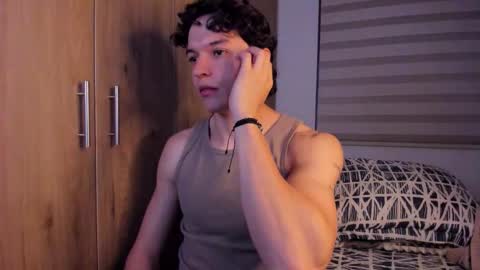 Snapshot of mastrangelo_x chatting on 18, 10, 2025 mastrangelo_x online show from 18, 10, 2025