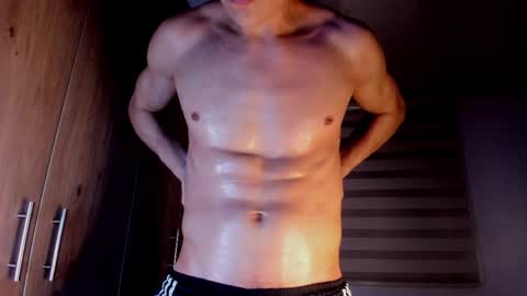 mastrangelo_x online show from 10, 4, 2026