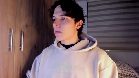 mastrangelo_x online show from 15, 4, 2026