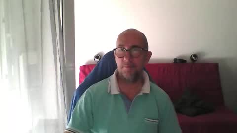 mat11efou online show from 9, 10, 2025