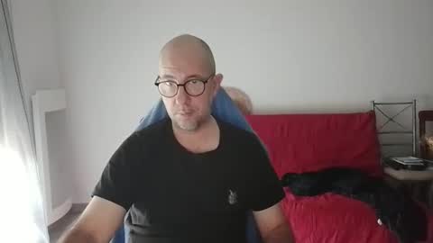 mat11efou online show from 9, 11, 2025