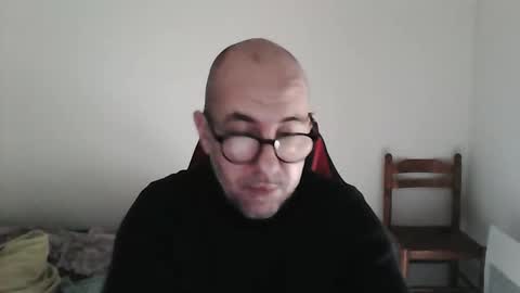 Snapshot of mat11efou chatting on 8, 3, 2026 mat11efou online show from 8, 3, 2026