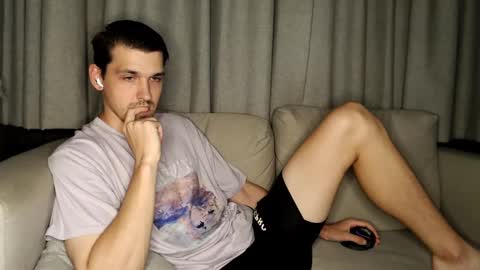 mateo_zeus online show from 4, 12, 2024