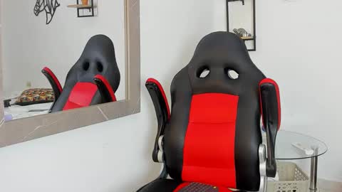 Snapshot of mathias_cocks chatting on 30, 9, 2025 mathias cocks online show from 30, 9, 2025