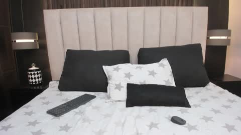 Snapshot of mathilda_liz chatting on 13, 9, 2025 mathilda_liz online show from 13, 9, 2025