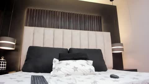 Snapshot of mathilda_liz chatting on 23, 9, 2025 mathilda_liz online show from 23, 9, 2025