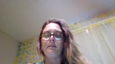 Snapshot of mathislauraashley2023 chatting on 18, 6, 2026 mathislauraashley2023 online show from 18, 6, 2026