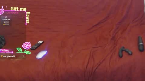 LooLa online show from 29, 9, 2025