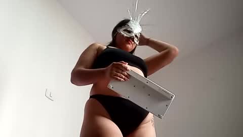 Snapshot of matild6 chatting on 11, 2, 2025 metilde online show from 11, 2, 2025