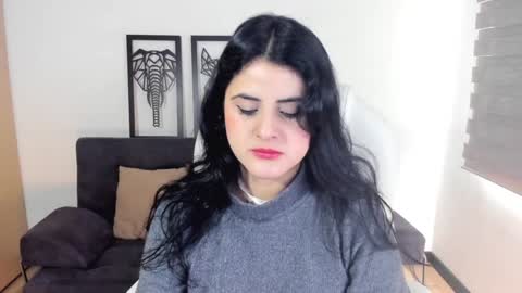 Snapshot of matilda_sweet18 chatting on 26, 1, 2025 Lucia online show from 26, 1, 2025