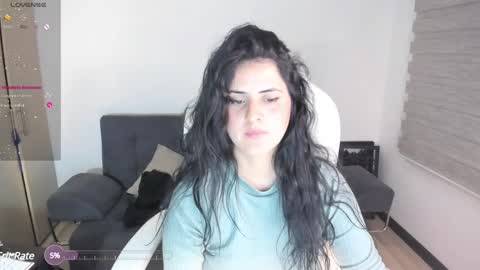 Snapshot of matilda_sweet18 chatting on 21, 2, 2025 Lucia online show from 21, 2, 2025