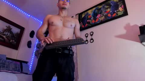 Snapshot of matt_your_master_ chatting on 21, 9, 2025 Matt online show from 21, 9, 2025