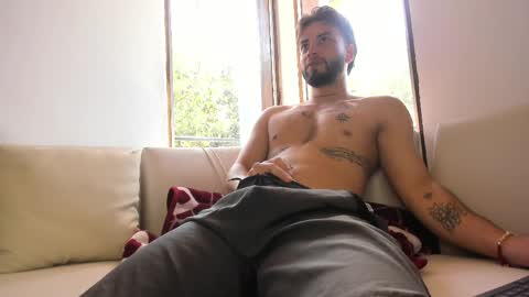 mattdevon7 online show from 31, 3, 2026