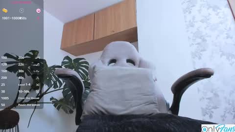 Snapshot of matteo_777 chatting on 27, 2, 2025 Mateo online show from 27, 2, 2025