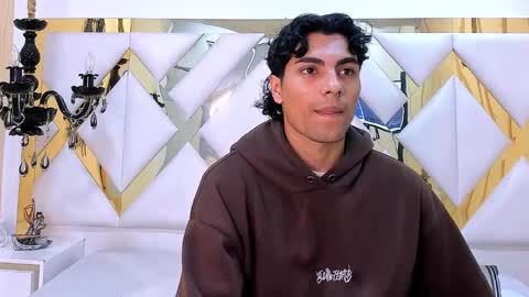 Snapshot of mattfiore chatting on 16, 12, 2025 mattfiore online show from 16, 12, 2025