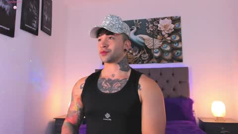 Matthew INDEPENDENT MODEL online show from 8, 4, 2026