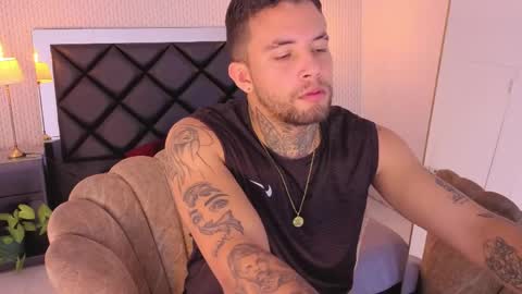 Snapshot of matthew_lennox_ chatting on 30, 3, 2026 Matthew online show from 30, 3, 2026