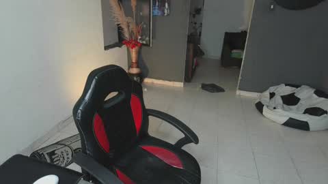 mattias     online show from 5, 2, 2025