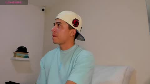 mattiwsmorris_ online show from 19, 4, 2026