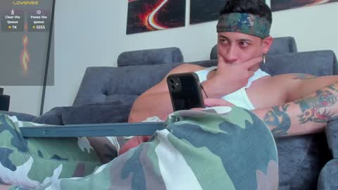 mattsaill_ online show from 8, 2, 2025