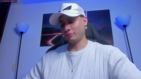 mattsaill_ online show from 16, 12, 2025