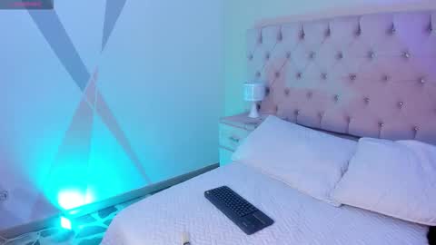 Snapshot of mattthompsonn chatting on 27, 9, 2025 Matt online show from 27, 9, 2025