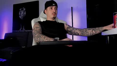 Snapshot of mattytwink69 chatting on 3, 11, 2025 Matt online show from 3, 11, 2025