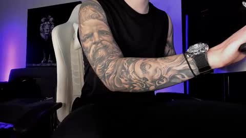 Snapshot of mattytwink69 chatting on 4, 11, 2025 Matt online show from 4, 11, 2025