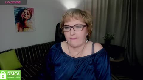 Snapshot of mature_blonde7 chatting on 18, 1, 2025 Lana online show from 18, 1, 2025