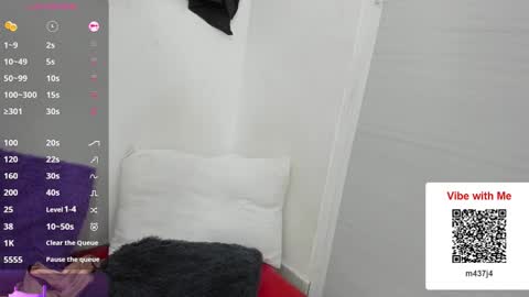 danna mature online show from 2, 3, 2026