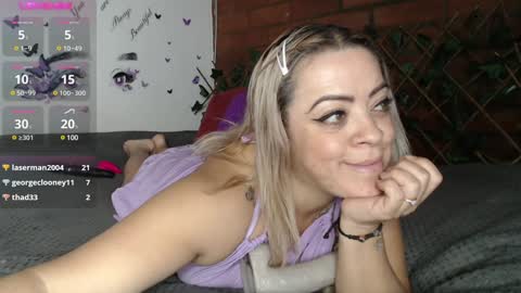 Snapshot of mature_liaa chatting on 22, 1, 2025 Mature liaa online show from 22, 1, 2025