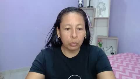 Snapshot of mature_martina_ chatting on 24, 10, 2025 Martina online show from 24, 10, 2025