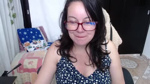 Snapshot of mature_wolf chatting on 16, 12, 2024 Sonia online show from 16, 12, 2024