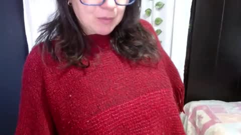 Snapshot of mature_wolf chatting on 11, 1, 2025 Sonia online show from 11, 1, 2025