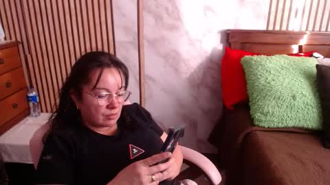 Snapshot of mature_wolf chatting on 13, 9, 2025 Sonia online show from 13, 9, 2025