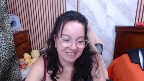 Snapshot of mature_wolf chatting on 1, 10, 2025 Sonia online show from 1, 10, 2025