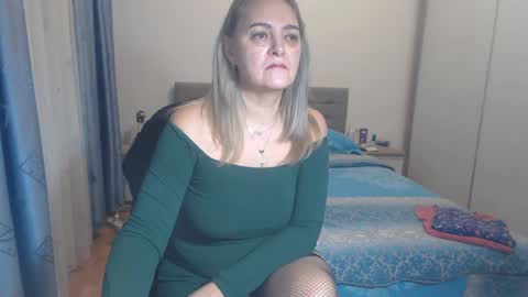 Snapshot of maturediana chatting on 31, 12, 2024 maturediana online show from 31, 12, 2024