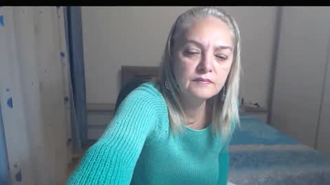 Snapshot of maturediana chatting on 10, 10, 2025 maturediana online show from 10, 10, 2025